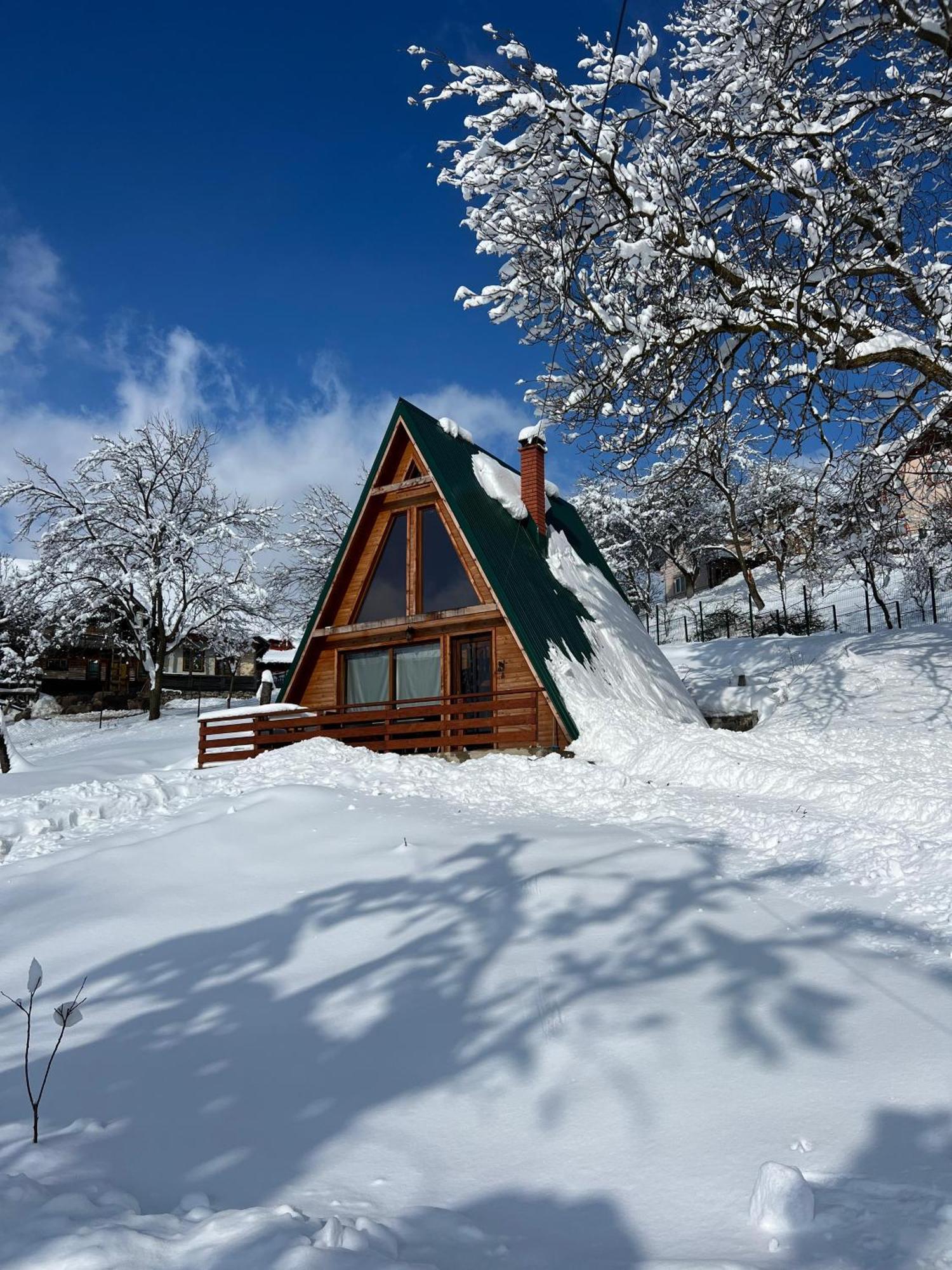 Rubicon Cabins Secaria Buitenkant foto