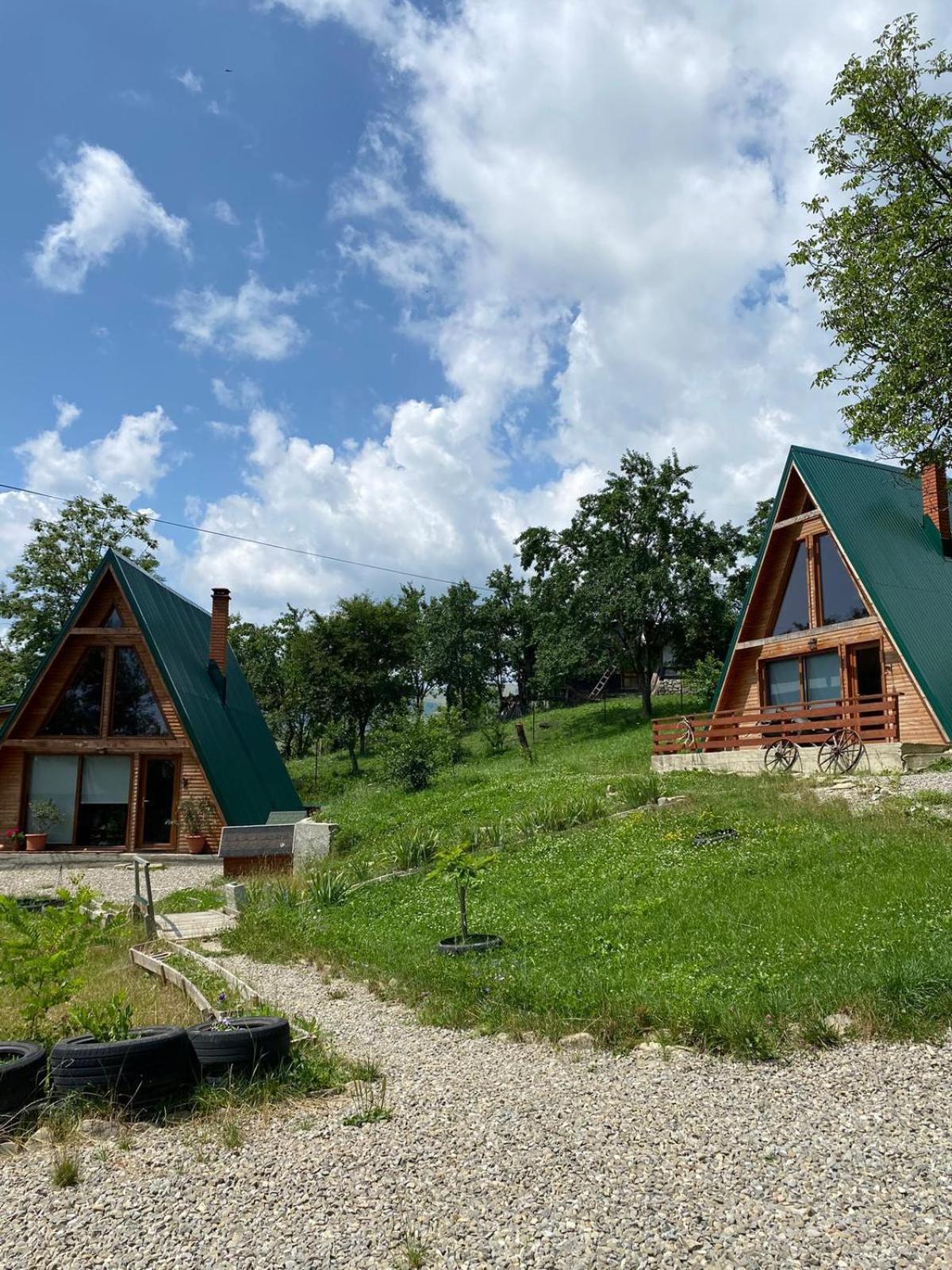 Rubicon Cabins Secaria Buitenkant foto
