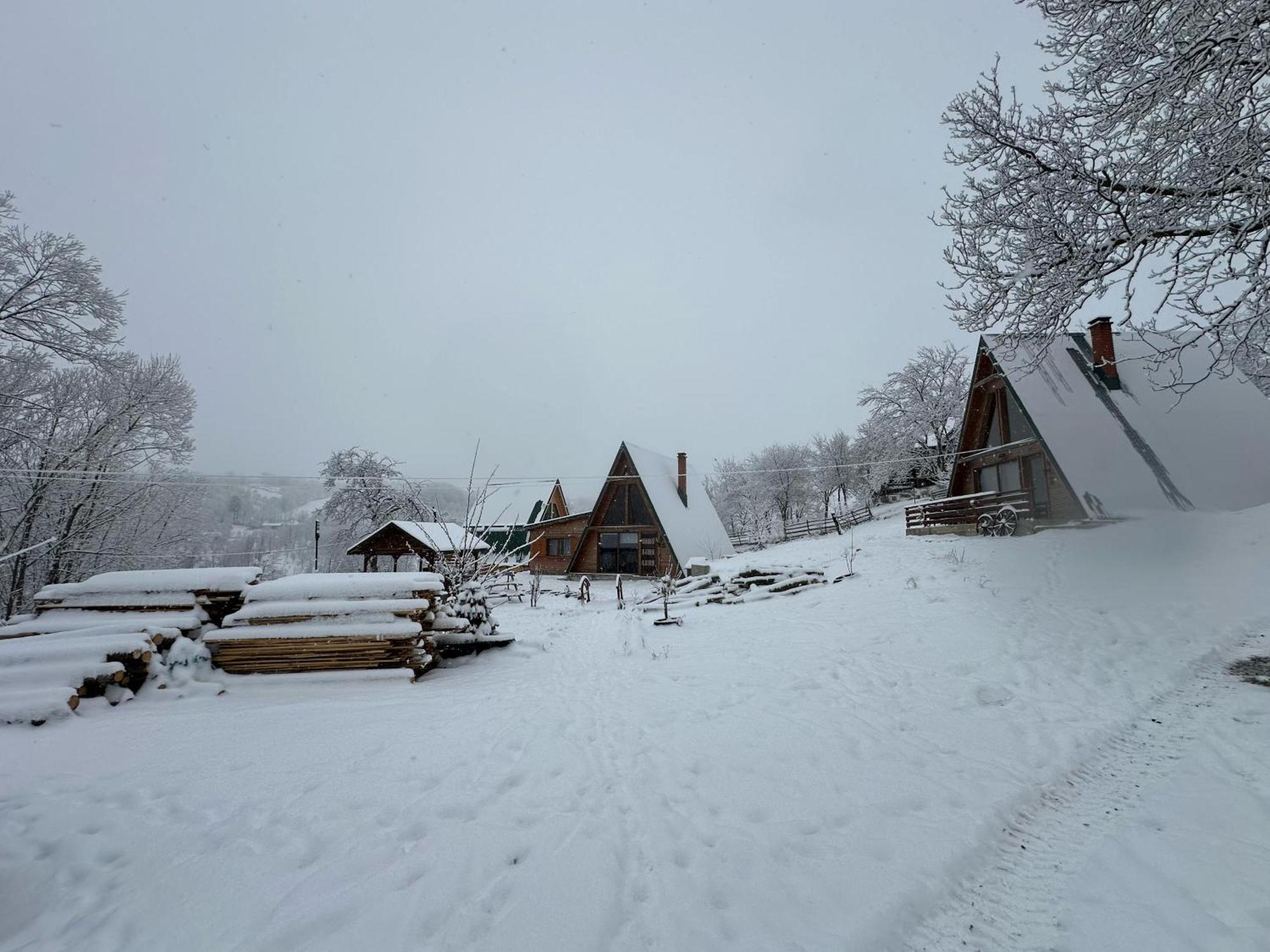 Rubicon Cabins Secaria Buitenkant foto